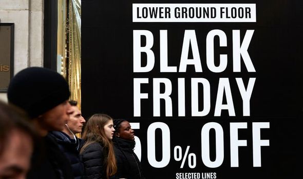  Mastercard: Black Friday sales to rise 15%; in-store sales to see big increase